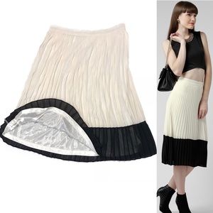 Forever 21 Pleated Colorblock Skirt Sz M
